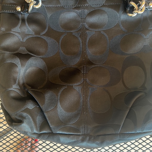 COACH Signature C Medium Black Hobo Satchel/Shoulder Bag đź’Ľ - Picture 12 of 16